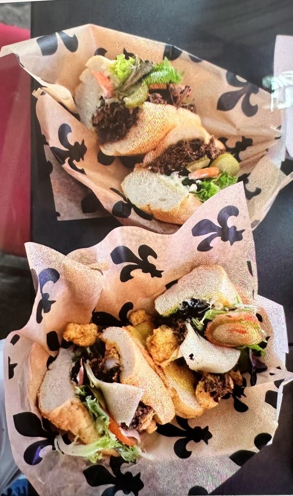 VOODOO TAVERN & POBOYS Updated August 2024 53 Photos & 41 Reviews