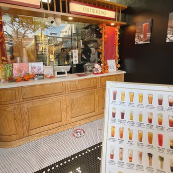 Chun Yang Tea - Inside - Bubble Tea Near Me - Brooklyn, New York