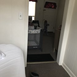 Elk Motor Court - Two queen beds