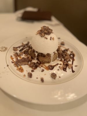 Broussard's Restaurant & Courtyard by null