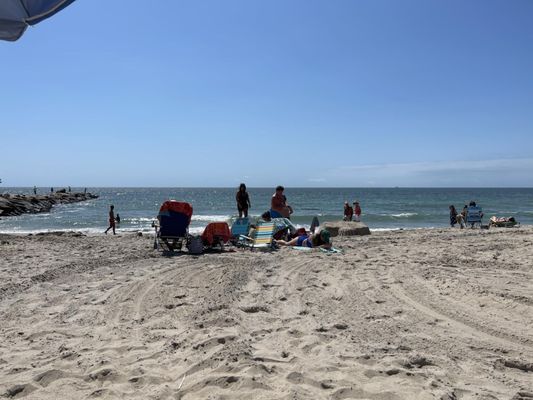 Rocky Neck State Park by null