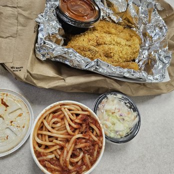 Ooowee Chicken & Ribs - Catfish Fillet Meal with Slaw & Spaghetti - Barbeque Near Me - Lansing, Illinois