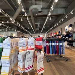 lululemon - 9/28/26 FYI. Interior.
