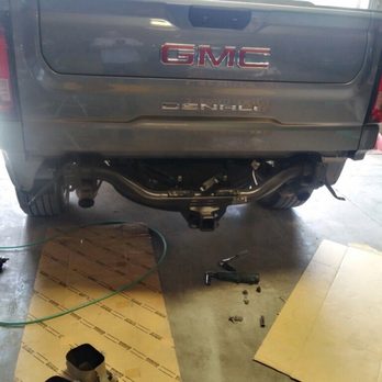 Royal Collision - Body Shops Near Me - Riverside, California