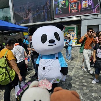 凌霄閣 - Outside of Peak Tower - Shopping Centers Near Me - Hong Kong, HK 凌霄閣 - Outside of Peak Tower - Shopping Centers Near Me - Hong Kong, HK