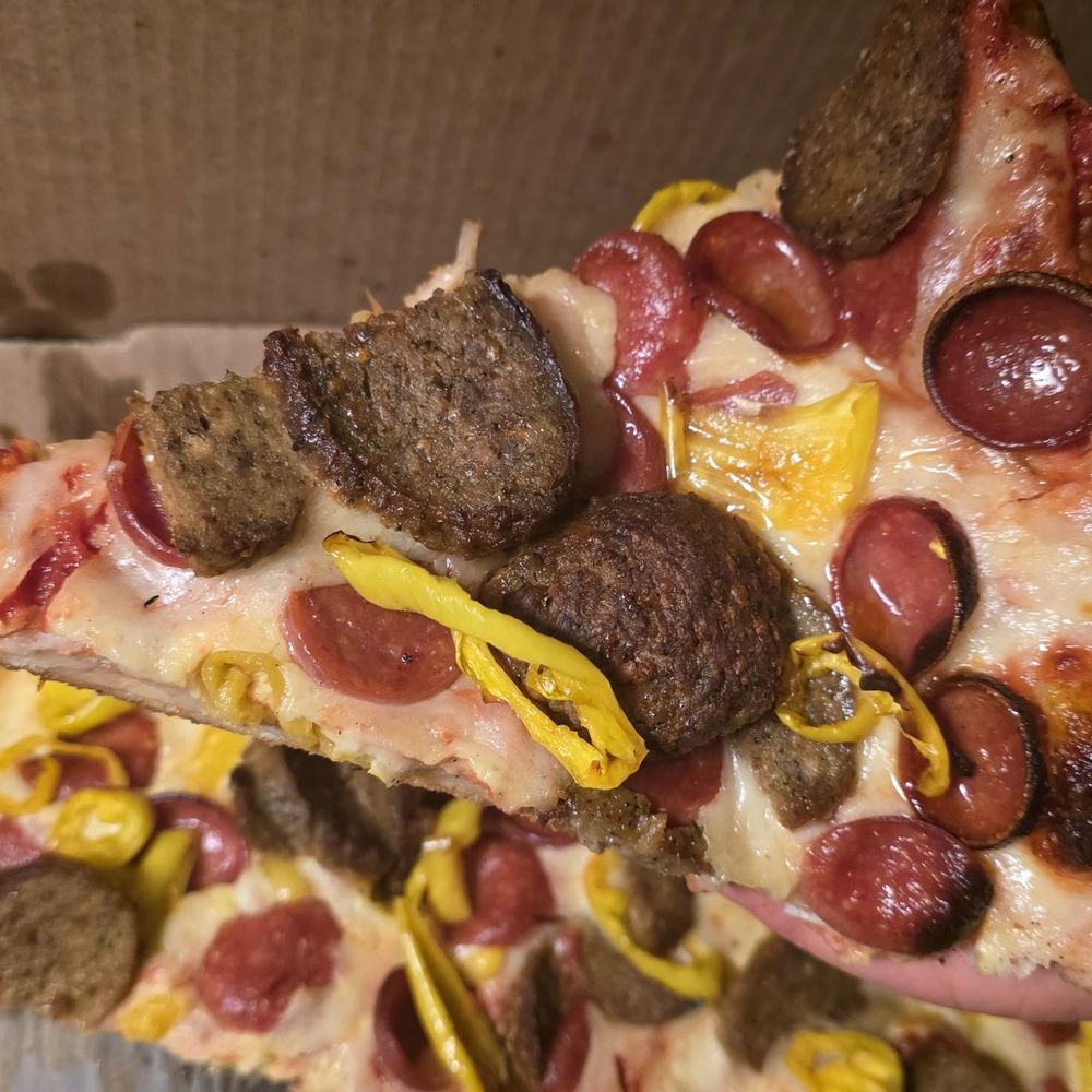 Wise Guys Pizza - Extra Large (18", 10 slice) The Clark Kent Pizza - Pizza Near Me - Buffalo, New York Wise Guys Pizza - Extra Large (18", 10 slice) The Clark Kent Pizza - Pizza Near Me - Buffalo, New York