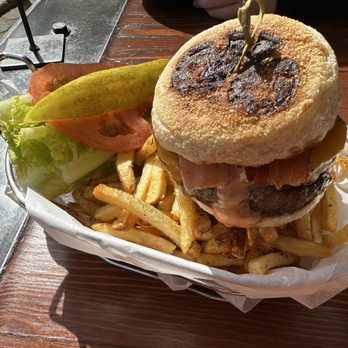 Diablo Burger - Burgers Near Me - Flagstaff, Arizona