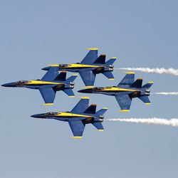 Wind Dancer Traverse City Tours - Blue Angels on the Bay Specialty Sail - July 2-3 2002
