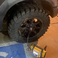 Pep Boys - Tire flat when picking vehicle up.