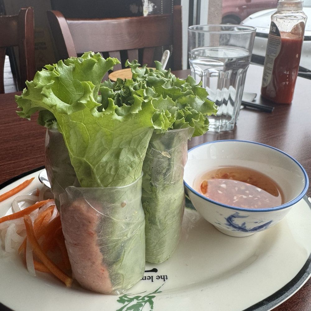 The Lemongrass - Gỏi cuốn nem nướng - Vietnamese Near Me - Renton, Washington The Lemongrass - Gỏi cuốn nem nướng - Vietnamese Near Me - Renton, Washington