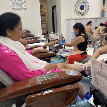 Glitter Nail Bar - Nail Salons Near Me - Chandler, Arizona Glitter Nail Bar - Nail Salons Near Me - Chandler, Arizona