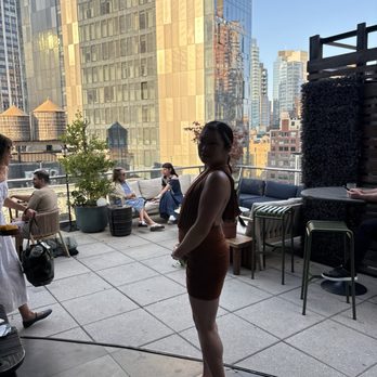 Good Behavior - The view - Cocktail Bars Near Me - New York, New York Good Behavior - The view - Cocktail Bars Near Me - New York, New York