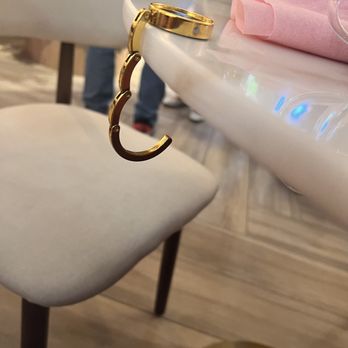 GIWA - Bag Hook for table - Breakfast & Brunch Near Me - Santa Clara, California GIWA - Bag Hook for table - Breakfast & Brunch Near Me - Santa Clara, California