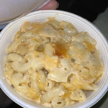 Lillie Bells - Macaroni Mac and Cheese - Soul Food Near Me - Redford, Michigan Lillie Bells - Macaroni Mac and Cheese - Soul Food Near Me - Redford, Michigan