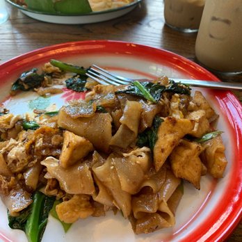 Sup Thai Kitchen  - Thai Near Me - Fresh Meadows, New York