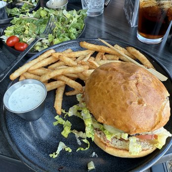 WSKY Bar + Grill - Burger - Bars Near Me - Henderson, Nevada WSKY Bar + Grill - Burger - Bars Near Me - Henderson, Nevada