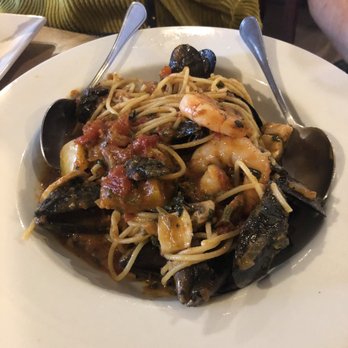 Sorento Italian Kitchen - Seafood Al Pescatore - Italian Near Me - North York, Ontario Sorento Italian Kitchen - Seafood Al Pescatore - Italian Near Me - North York, Ontario