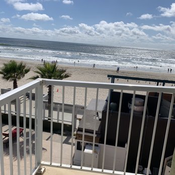 Surfer Beach Hotel - San Diego, CA