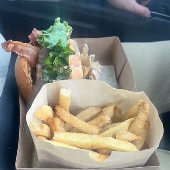 Burger & Cream - Spicy burger & Fries - Desserts Near Me - Auburn, California Burger & Cream - Spicy burger & Fries - Desserts Near Me - Auburn, California