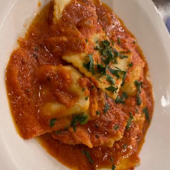 Storico Spaghetteria - Chef Special- Lobster Ravioli - Tuscan Near Me - Tustin, California Storico Spaghetteria - Chef Special- Lobster Ravioli - Tuscan Near Me - Tustin, California