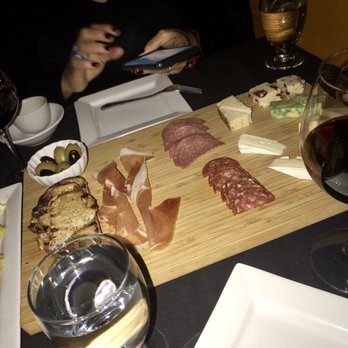 Penumbra - Wine Bars Near Me - Chicago, Illinois