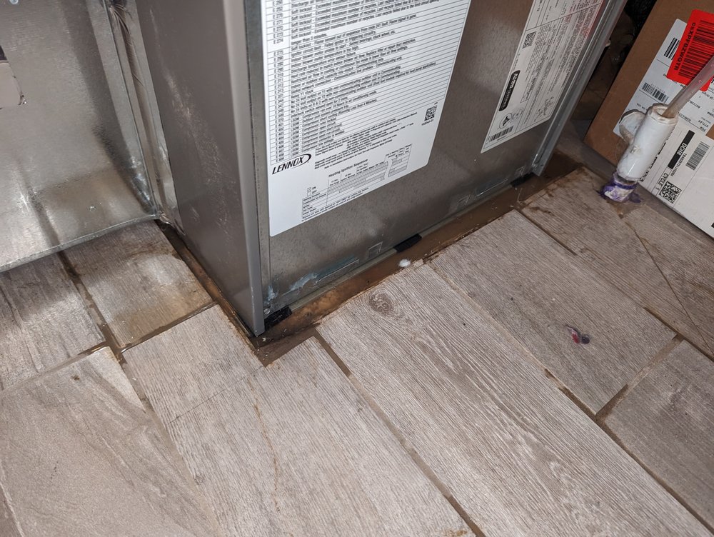 Slide of Roto-Rooter Plumbing & Water Cleanup