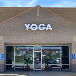 Breathe Yoga KC 
