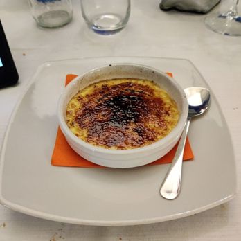 Il Pavone - Their creme brulee. Not bad. - Sardinian Near Me - Alghero, SS