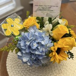 Avenue Gardens Florist - Mother's Day arrangement I received this year. Beautiful!!
