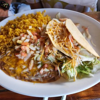 Mexico Restaurant - Taco plate - Mexican Near Me - Honolulu, Hawaii