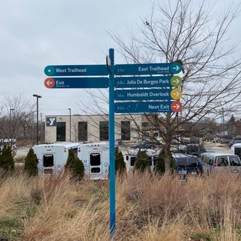 The 606 - Bloomingdale Trail - This is the beginning of the 606.  It's 2.7 mile to the other end - Parks Near Me - Chicago, Illinois
