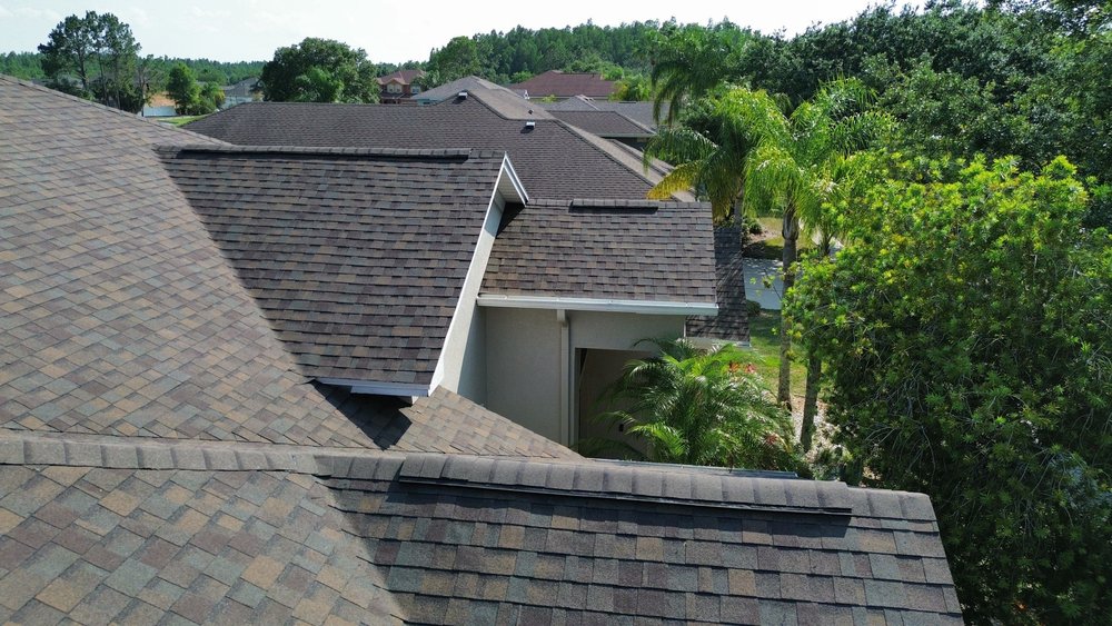 Slide of Gecko Roofing Pros