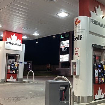Petro-Canada - Gas Stations Near Me - Calgary, Alberta