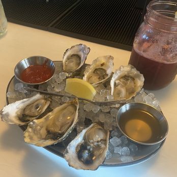 The Hook & Plow Bend - Oysters on the half shell - New American Near Me - Bend, Oregon The Hook & Plow Bend - Oysters on the half shell - New American Near Me - Bend, Oregon