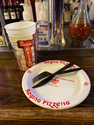 Regina Pizzeria by null