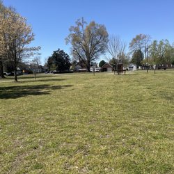 Flora Hill Park