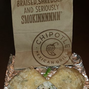 Chipotle Mexican Grill - Chicken burrito - Mexican Near Me - Cheektowaga, New York