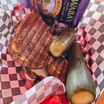 Sandwich Starr - Weekly 625 - reuben panani - Sandwiches Near Me - Tacoma, Washington