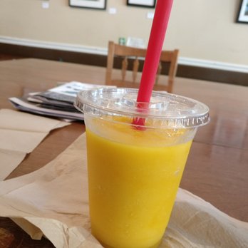 Reality Tuesday Cafe - Mango Smoothie - Coffee & Tea Near Me - Park Hills, Kentucky