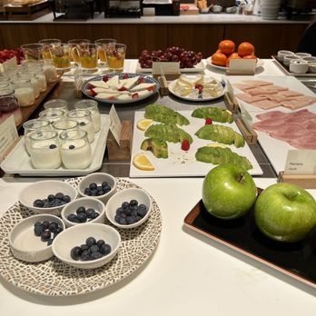 Hotel Lasala - More breakfast - Hotels Near Me - Donostia / San Sebastián, SS