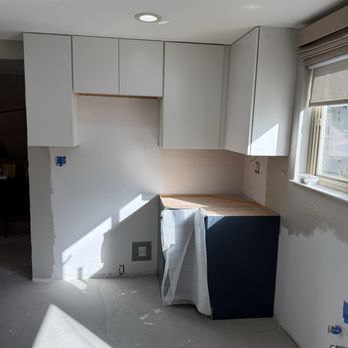 Griff's Construction Services - Installed new kitchen cabinets - Handyman Near Me - Martinez, California Griff's Construction Services - Installed new kitchen cabinets - Handyman Near Me - Martinez, California