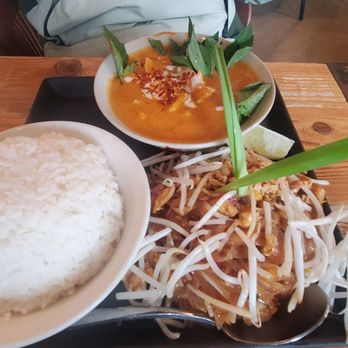 Isarn Thai Soul Kitchen - Pad Thai, Red Curry with   - choice of meat - Chicken - Noodles Near Me - Seattle, Washington