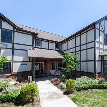 Deane Hill Place Senior Living - Assisted Living Facilities Near Me - Knoxville, Tennessee Deane Hill Place Senior Living - Assisted Living Facilities Near Me - Knoxville, Tennessee