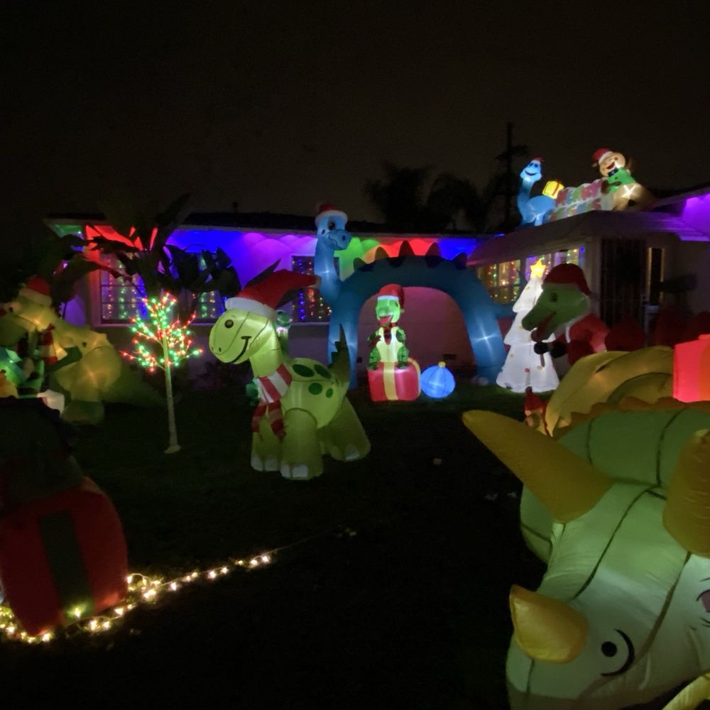 Christmas Circle - Local Flavor Near Me - Chula Vista, California Christmas Circle - Local Flavor Near Me - Chula Vista, California