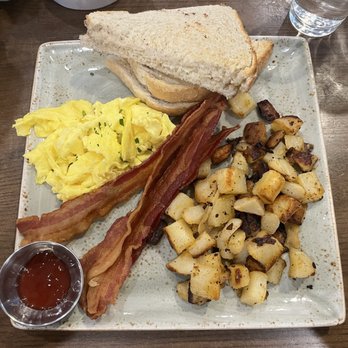 First Watch - The Traditional Breakfast - Cafes Near Me - Scottsdale, Arizona First Watch - The Traditional Breakfast - Cafes Near Me - Scottsdale, Arizona