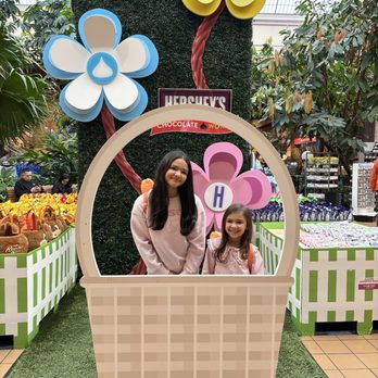 Hershey's Chocolate World - Kids Activities Near Me - Hershey, Pennsylvania