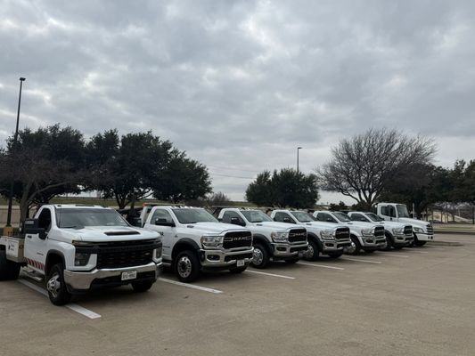 Towing Service - Towing Service
24 hour towing. over 20 years experience. our staff is highly skilled to meet and exceed your expectation.. our goal is you are TOTALLY SATISFIED