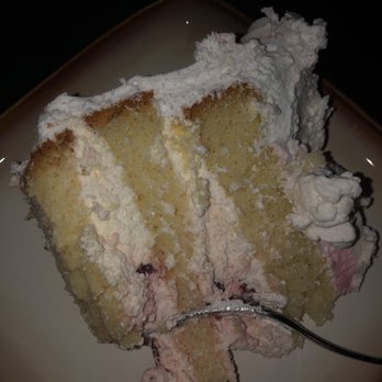 I Heart Cake - Strawberry cake, $40 but for the price wasn't really fresh?? Or moist! Albertsons frankly was fresher and moist! - Patisserie/Cake Shop Near Me - San Dimas, California I Heart Cake - Strawberry cake, $40 but for the price wasn't really fresh?? Or moist! Albertsons frankly was fresher and moist! - Patisserie/Cake Shop Near Me - San Dimas, California