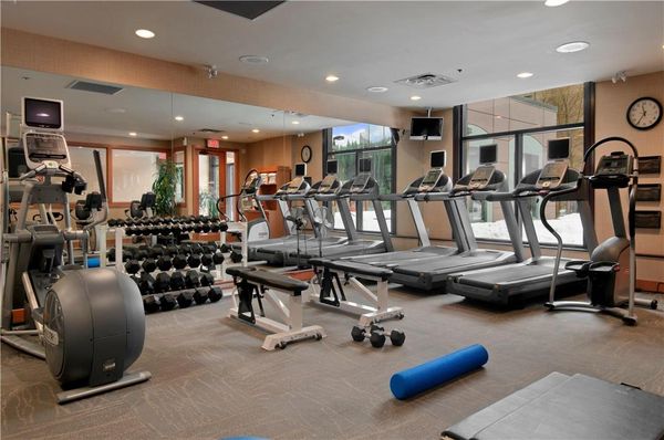Hilton Whistler Resort & Spa by null