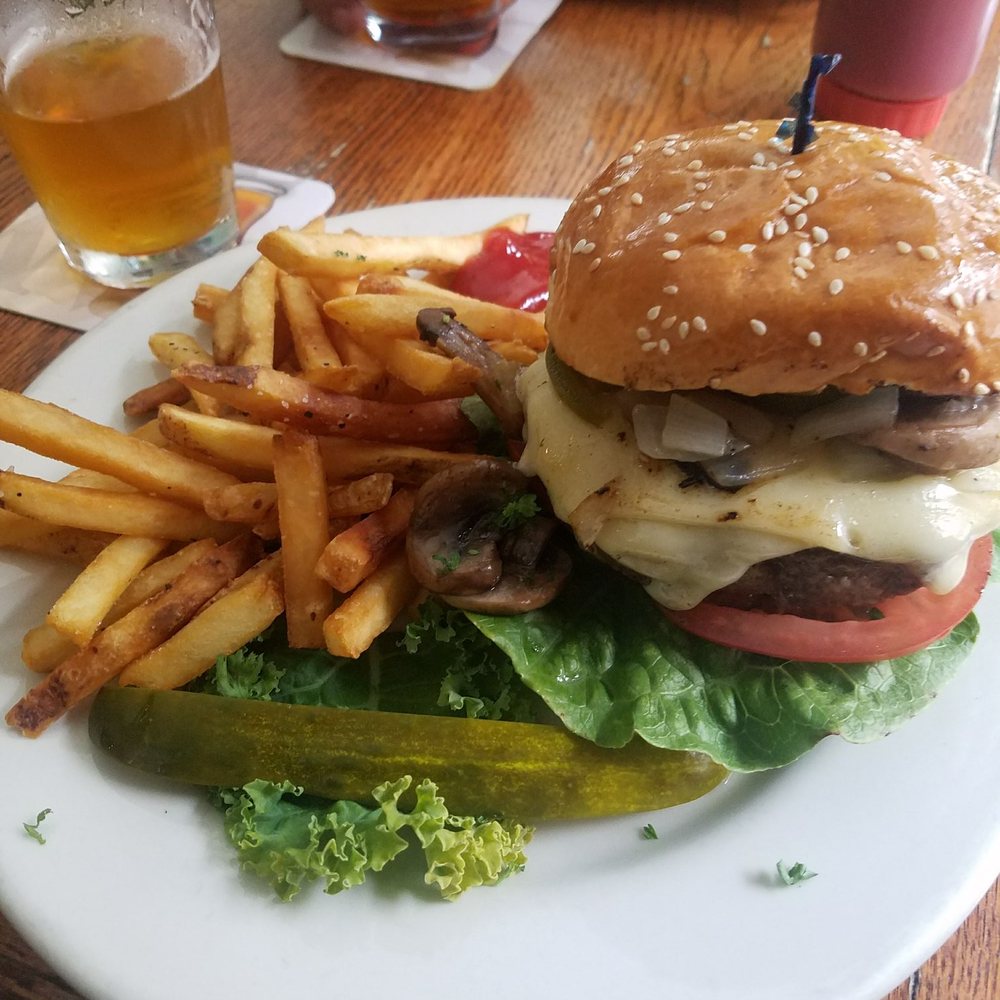 Cuzzy's - Kevin, our bartender was awesome and was on top of things. Burgers were cooked on point! Those chefs know what they're doing!! - Pizza Near Me - Camden, Maine